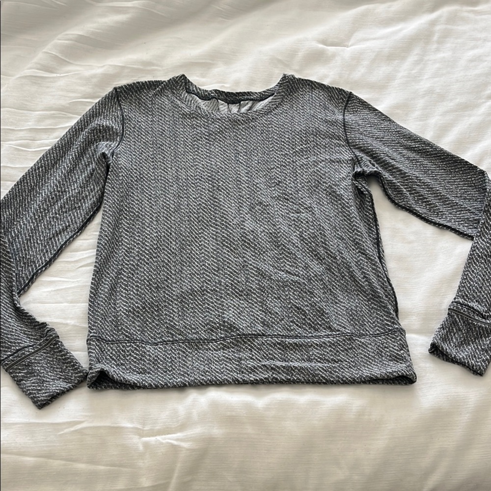 Lululemon Athletica Gray Long Sleeve Athletic Top